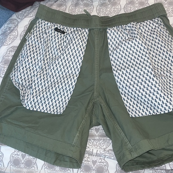 Bonobos Elastic Waist Anywhere 7-inch Shorts in Tent Canvas Men's Size Small - Picture 4 of 7